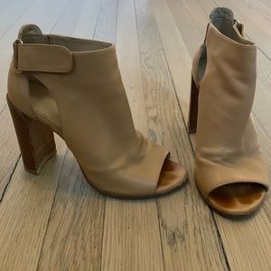 Stuart Weitzman Heeled Bootie